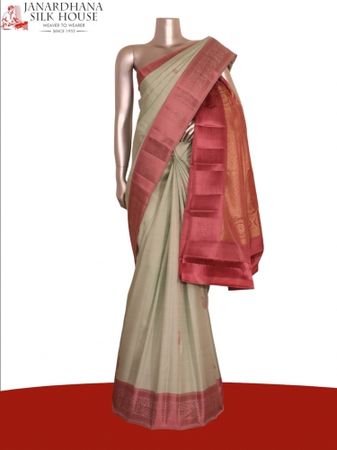 Pure Handloom Thread Zari Mango Butta Kanjeevaram Silk Saree